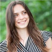 Offro aiuto compiti e ripetizioni in materie umanistiche, matematica, latino e inglese